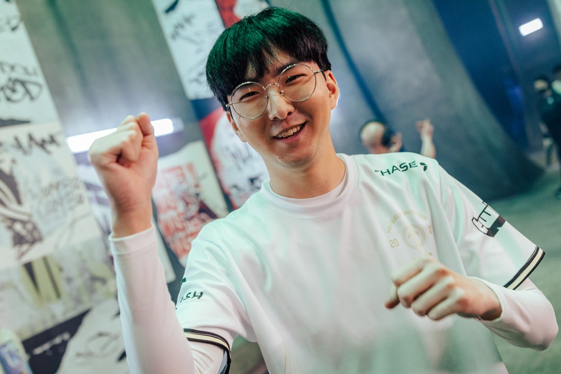 选手树立了 选手树立了