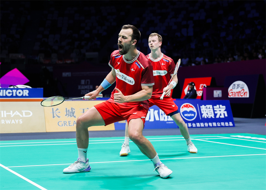 除了团队以 除了团队以