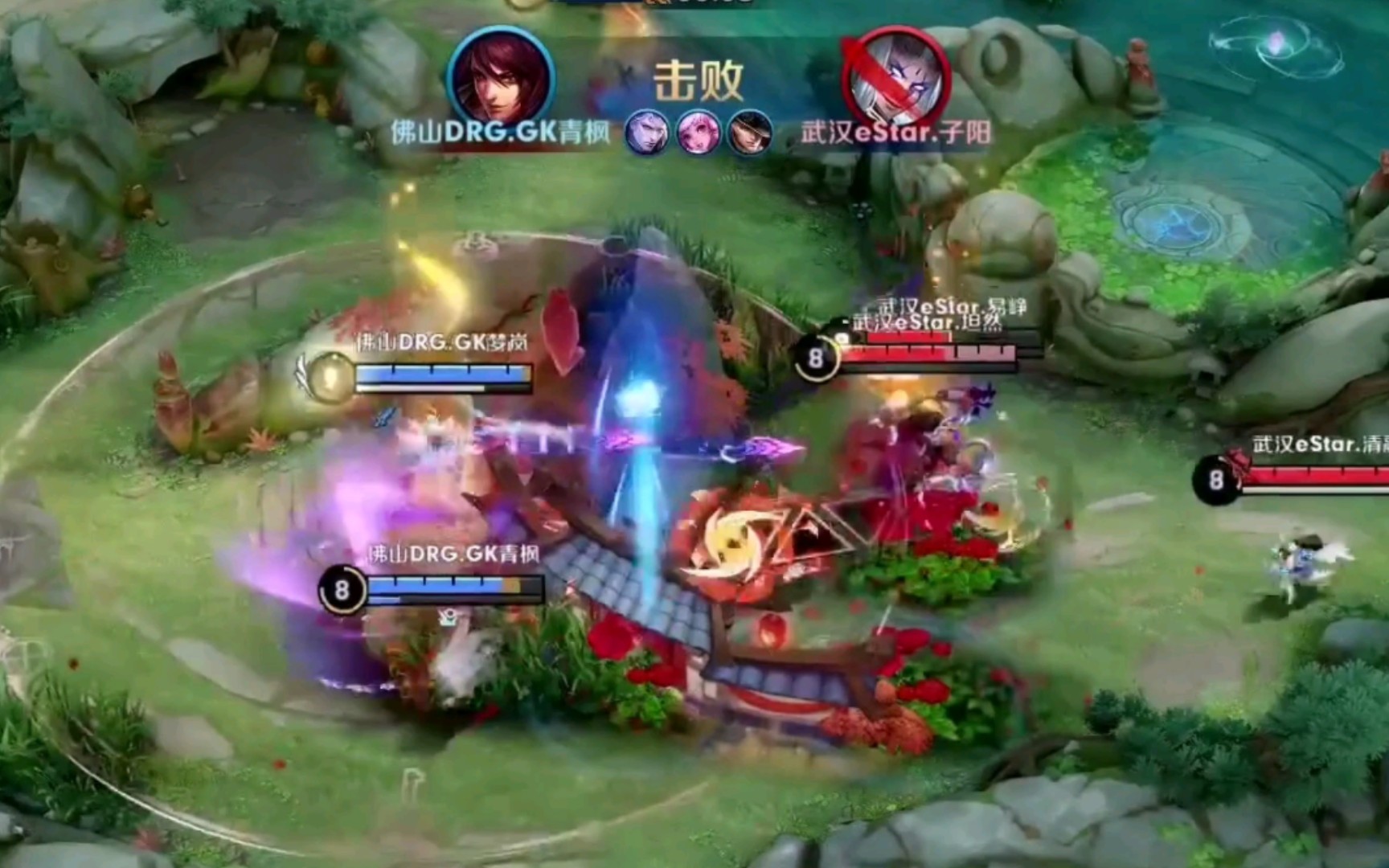 青年球员犯 青年球员犯